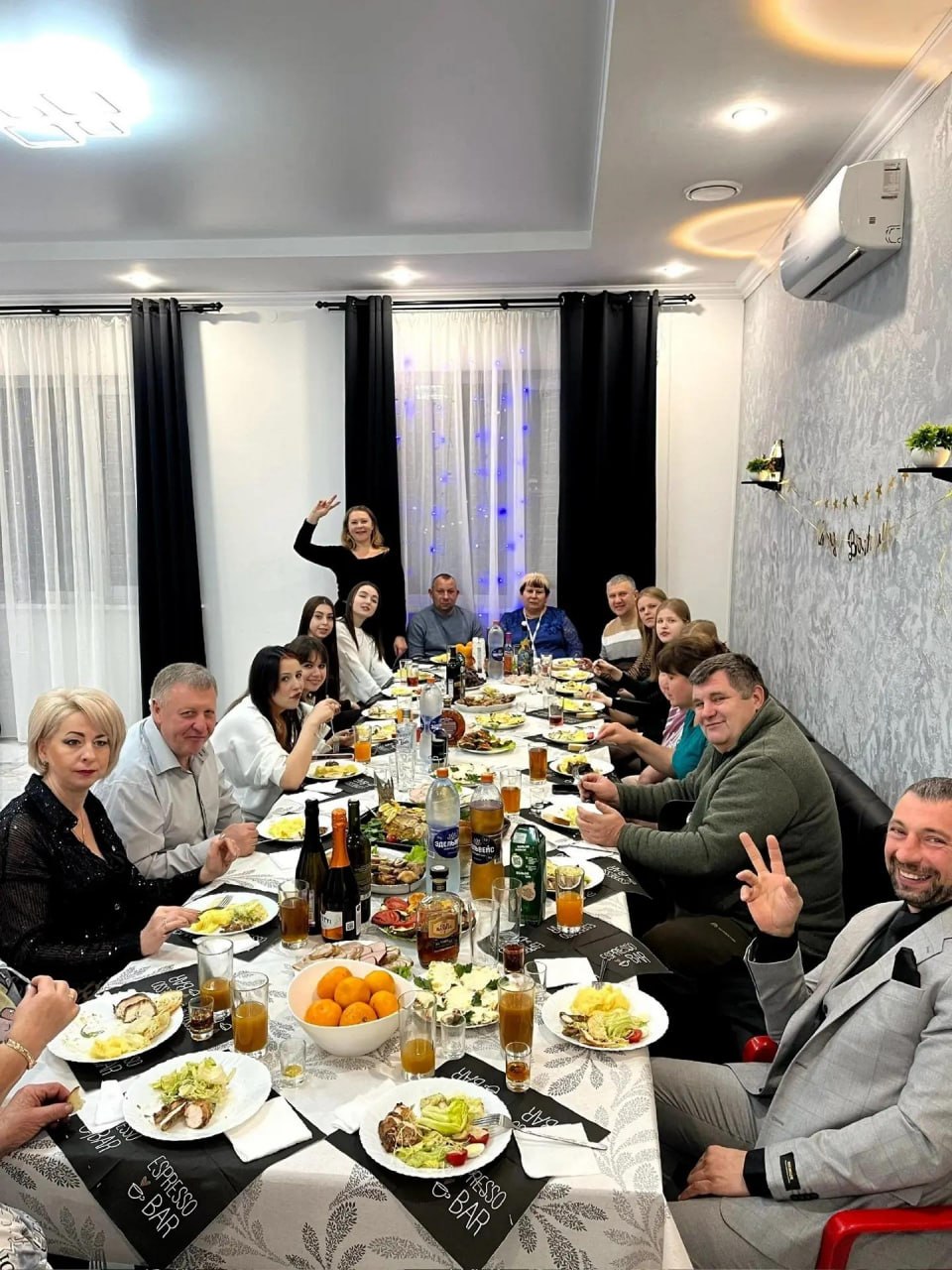 Банкет с гостями
